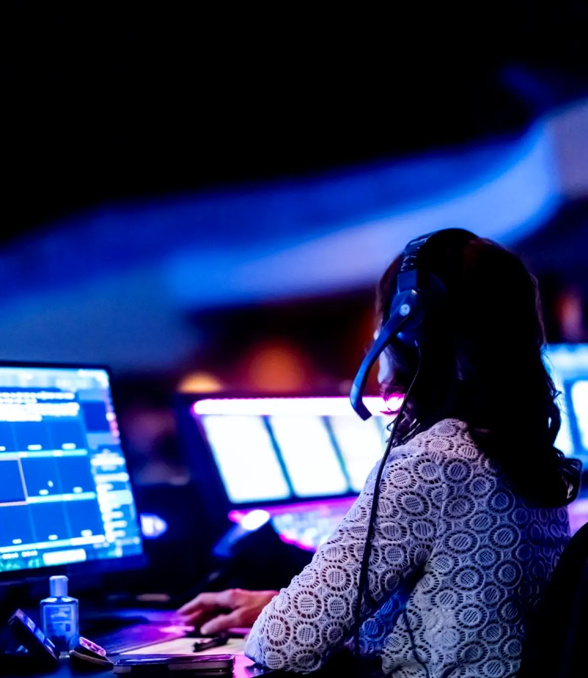 Putting directors, vision mixers and engineers on one running order